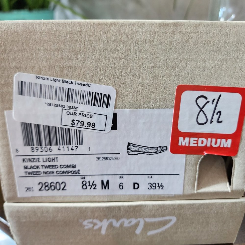 Like New Clarks Black Tweed Combo Slip-On Flats - Picture 10 of 10